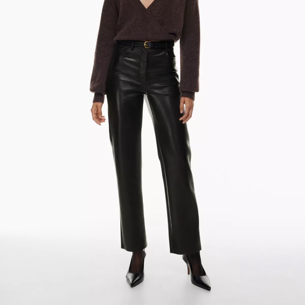 Wilfred Melina Pant